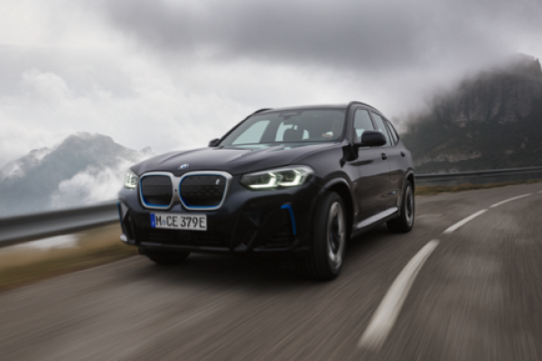 BMW iX3 | image 1