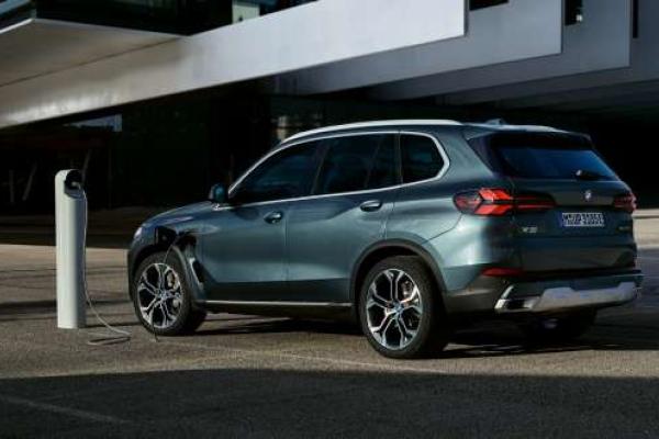 BMW X5 | image 1