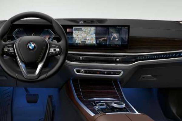 BMW X5 | image 3